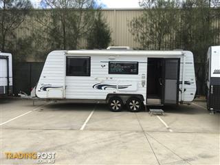 2013 Eureka Golden Eagle 22 Caravan On Road