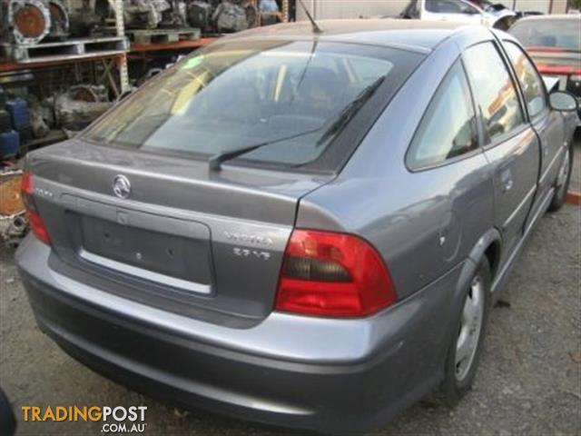 Holden Vectra JS 2002 Hatch Wrecking Complete Car