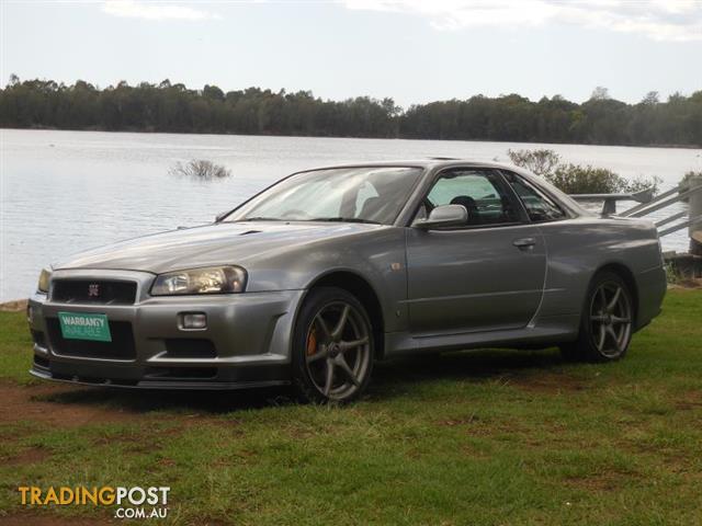 Nissan skyline r34 coupe