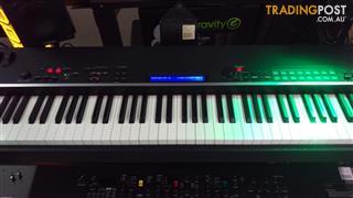 Yamaha CP4 Stage Piano Yamaha CP4 Stage Piano
