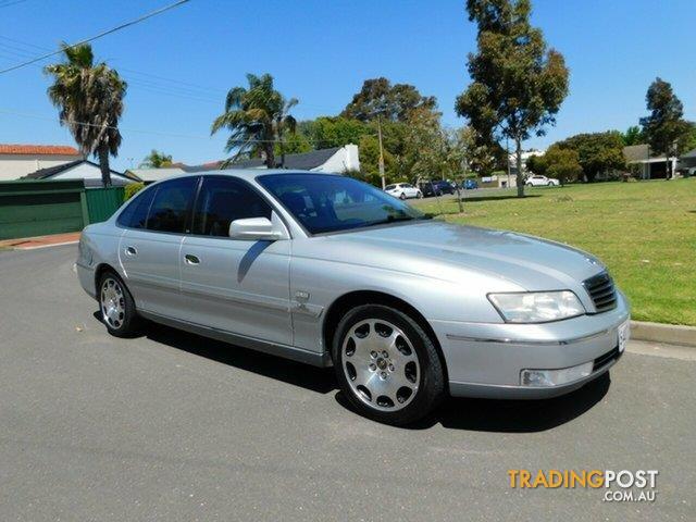 2004-Holden-Statesman-WL-Sedan