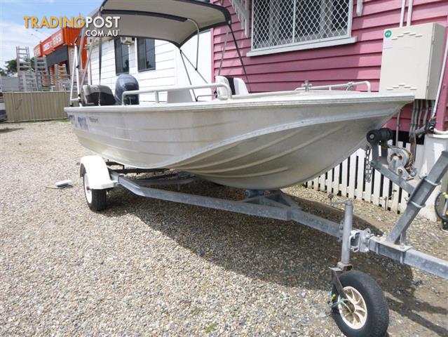 QUINTREX-4-5m-2001-HORNET-ECLIPSE-OPEN-DINGHY-WITH-2003-40HP-YAMAHA-4 ...