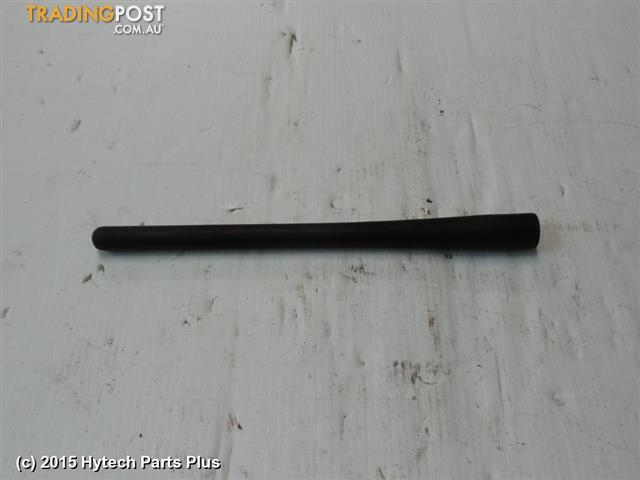 2001 HONDA CRV ANTENNA screw on part only