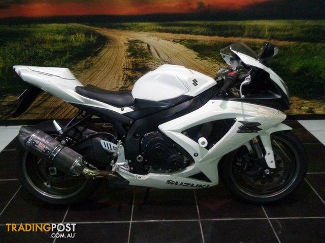 Suzuki gsx r600 k8