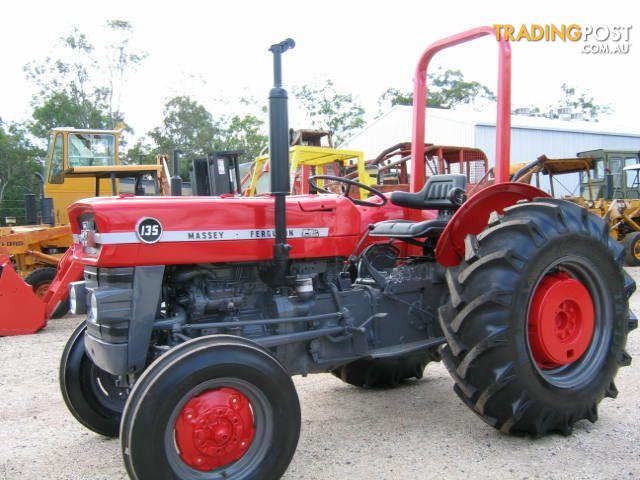 A-Tractor-Massey-Ferguson-MF135