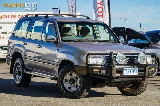 2004-Toyota-Landcruiser-GXL-UZJ100R-Wagon