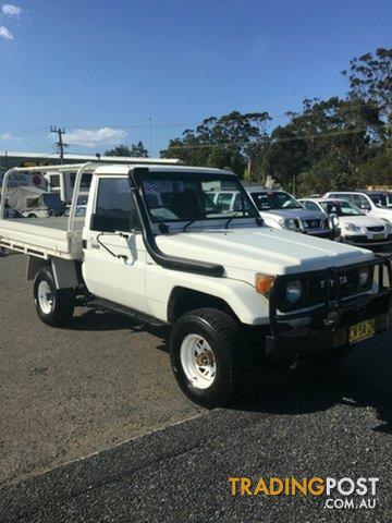 1989-Toyota-Landcruiser-4-0-DIESEL-2H-HJ75-Cab-Chassis