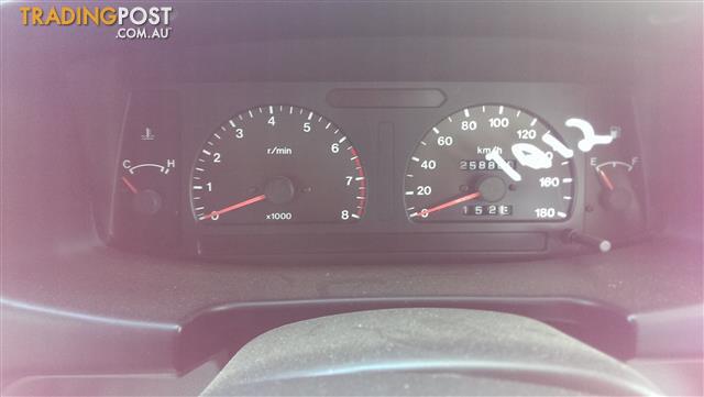 2000 Holden Rodeo TF Dualcab Auto 3.2L V6 INSTRUMENT CLUSTER