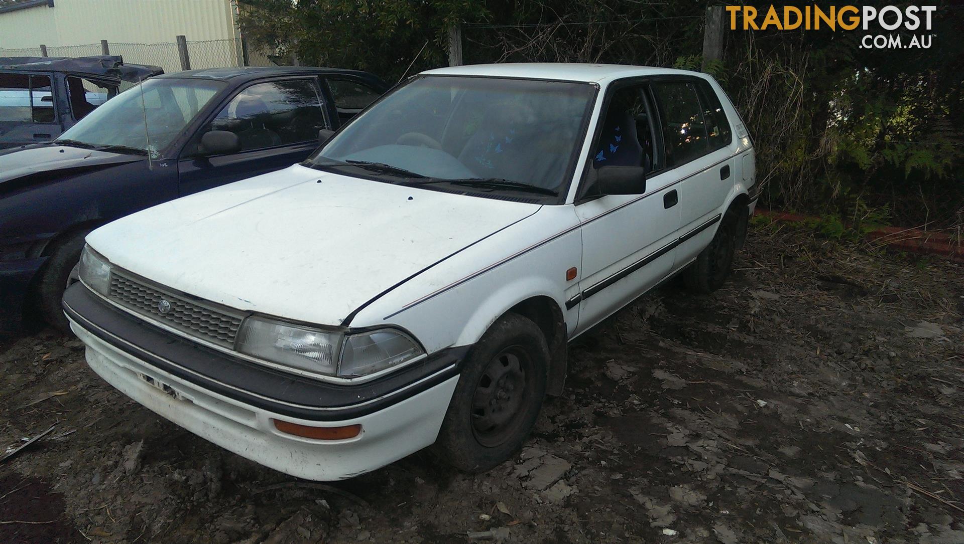 1/93 Toyota Corolla AE92R 4 Door Hatch Auto 4A-FE LEFT REAR DOOR TRIM