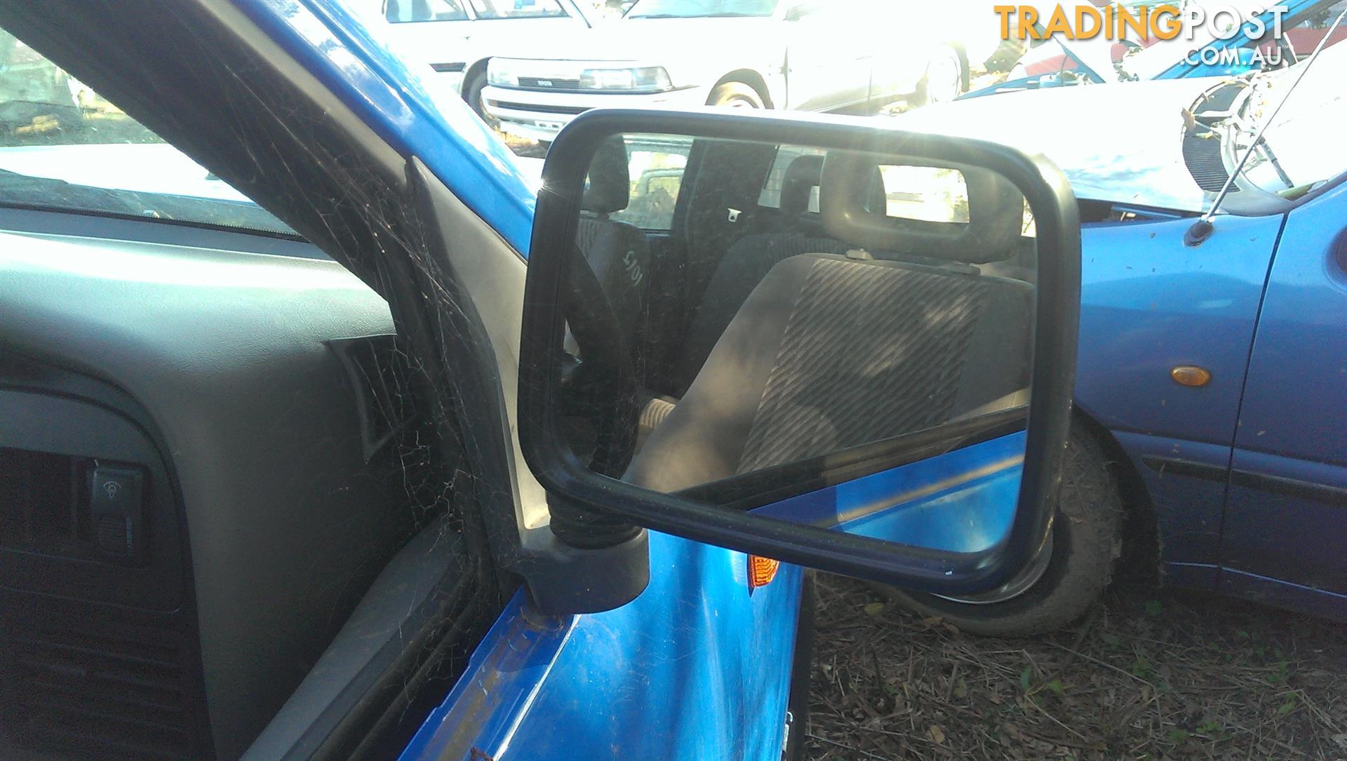 2000 Holden Rodeo TF Dualcab Auto 3.2L V6 RIGHT DOOR MANUAL MIRROR