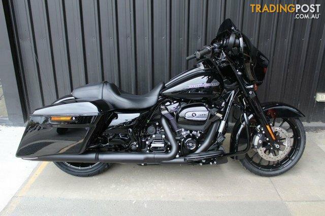 2018-Harley-Davidson-2018-HARLEY-DAVIDSON-1800CC-FLHXS-S-Black