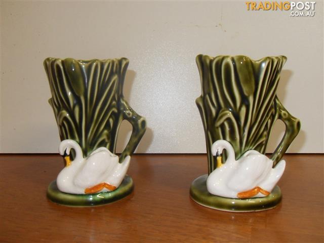 Pair Sylvac Pottery Swan And Green Reeds Rushes Spill Vase