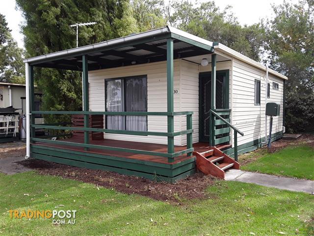 JAYCO-FAMILY-CABIN-NARRE-WARREN