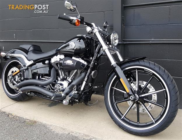 2016-HARLEY-DAVIDSON-FXSB-SOFTAIL-BREAKOUT-1700CC-MY17-CRUISER