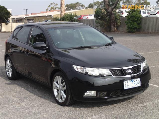 Kia cerato 2012 года