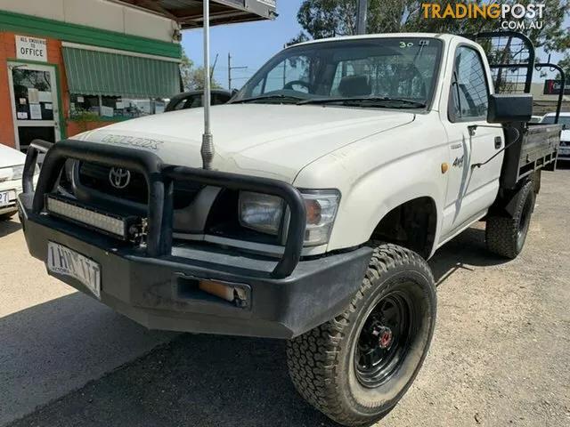 2001-TOYOTA-HILUX-4x4-LN172R-X-CAB-C-CHAS