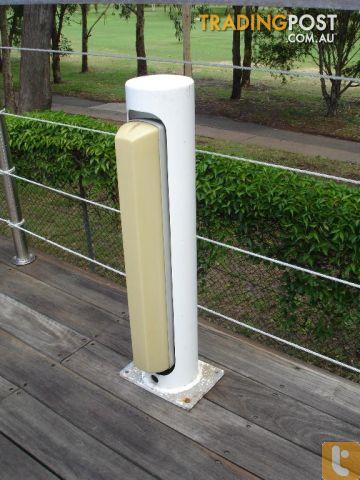 Light Post / Bollard - Aluminum - Second Hand