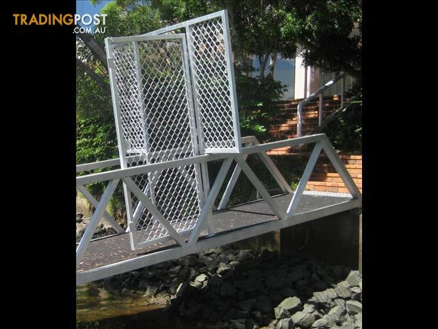 Pontoon Catwalk System Security Gate System 