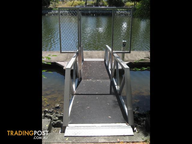 Pontoon Catwalk System Security Gate System 