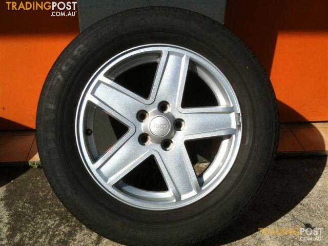 JEEP COMPASS 17 INCH GENUINE ALLOY WHEELS 