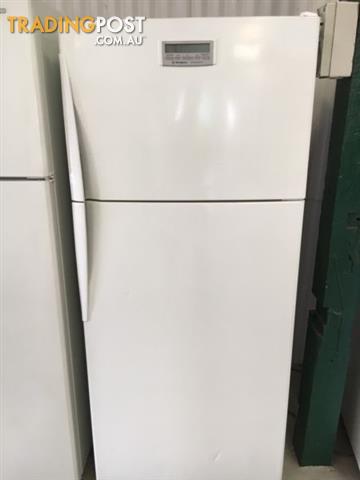 westinghouse 416l fridge freezer