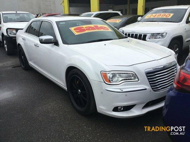 2012-CHRYSLER-300-C-LUXURY-MY12-4D-SEDAN