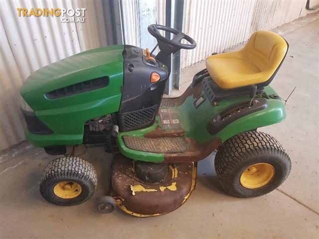 John Deere 100 Series >> John Deere 100 Series Ride On Mower 42 Mowing Deck 17hp Briggs Stratton Petrol Engine 5 Speed John Deere 100 Series >> John Deere 100 Series Ride On Mower 42 Mowing Deck 17hp Briggs Stratton Petrol Engine 5 Speed