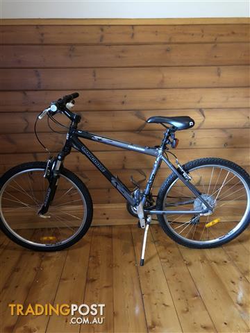 mongoose rockadile mountain bike