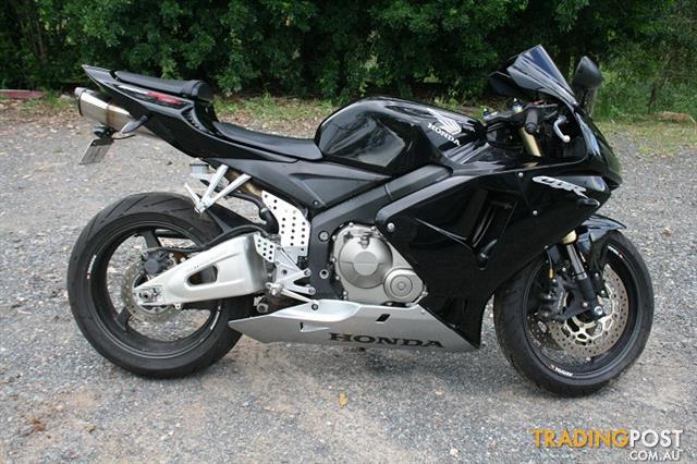 Honda cbr600rr 2005г