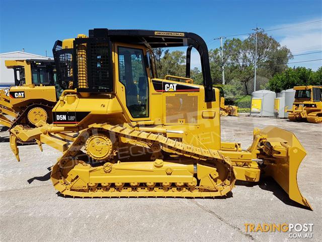 2274-Caterpillar-D5N-LGP-Bulldozer-with-Canopy-Sweeps